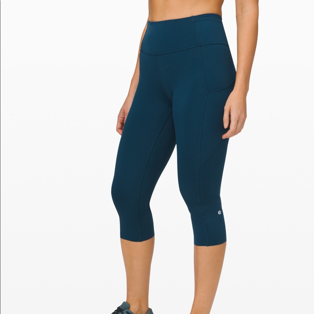 Lululemon Fast and Free Crop 19” size 6 NWT